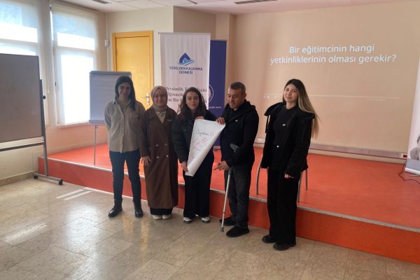 Sabancı Vakfı, 50 yılı aşkın köklü deneyimiyle yenilediği güven temelli Hibe Programı kapsamında destekleyeceği projeleri duyurdu. "Nitelikli ve Kapsayıcı Eğitim" temasıyla hayata geçirilen Etki Ortakları Hibesi kapsamında 4 sivil toplum kuruluşu, önümüzdeki 3 yıl boyunca toplam 40 milyon TL hibe desteği alacak.